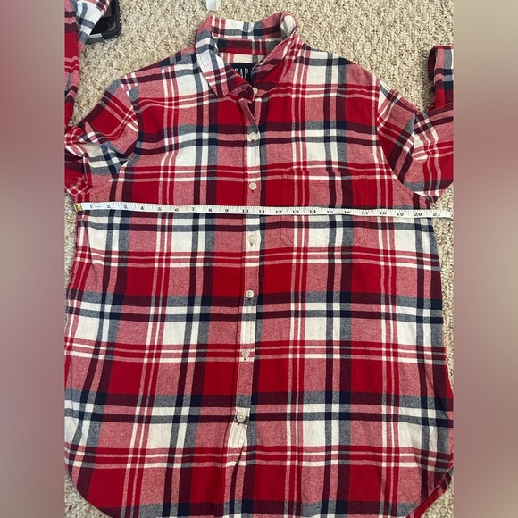 Gap women’s red and white holiday/ fall winter plaid flannel shirt Sz M - Picture 7 of 7